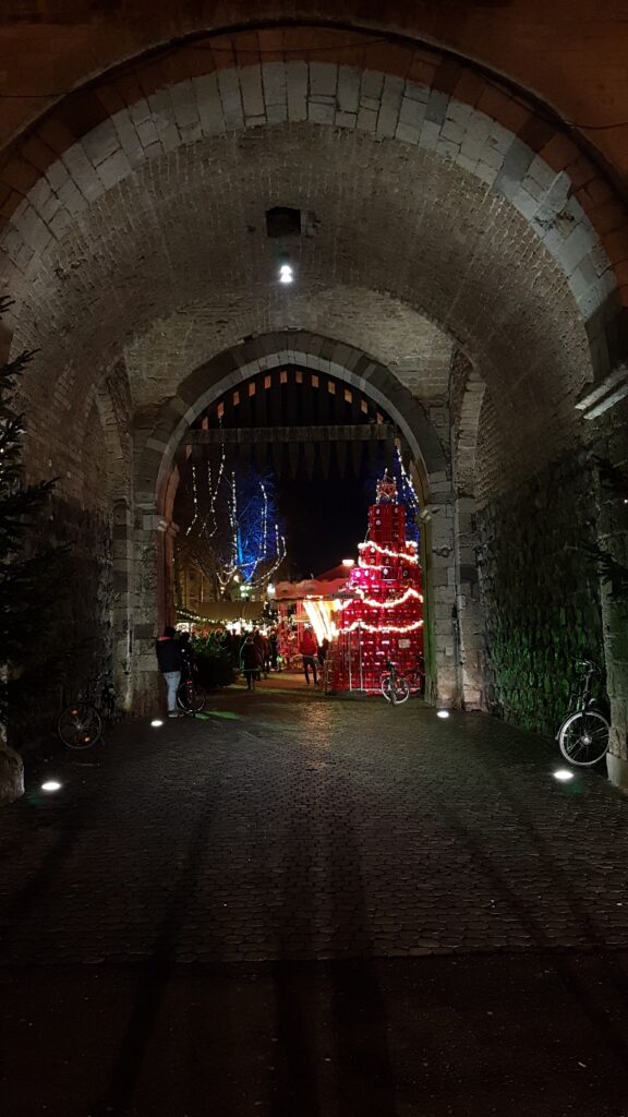 Cologne Christmas Market Chlodwigplatz