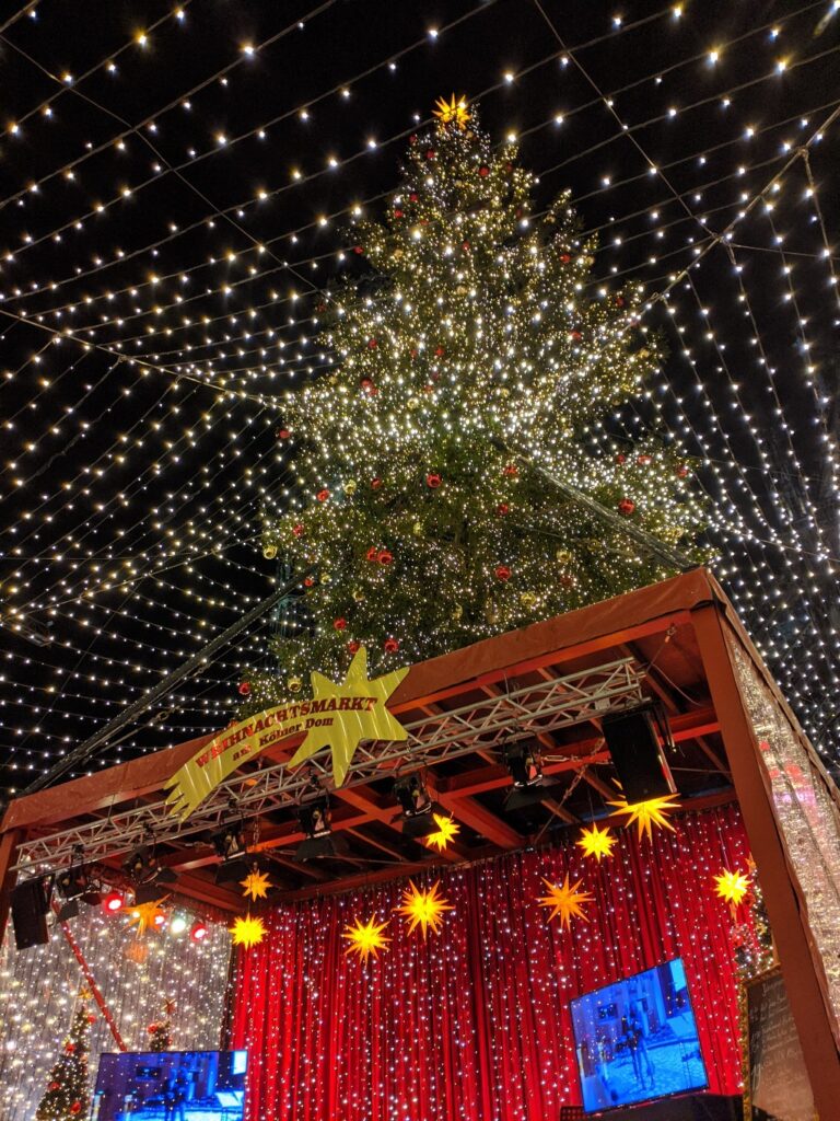 Weihnachtsmarkt am Dom